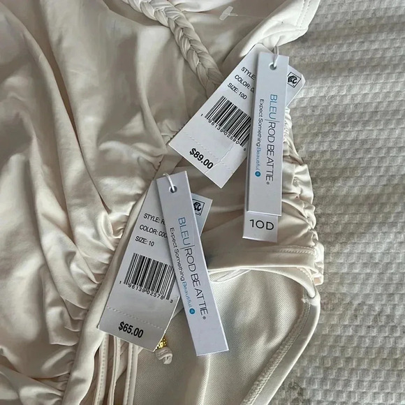 Bleu Rod Beattie Glam Stand Over-The-Shoulder D Tankini Swimsuit - Picture 13 of 14